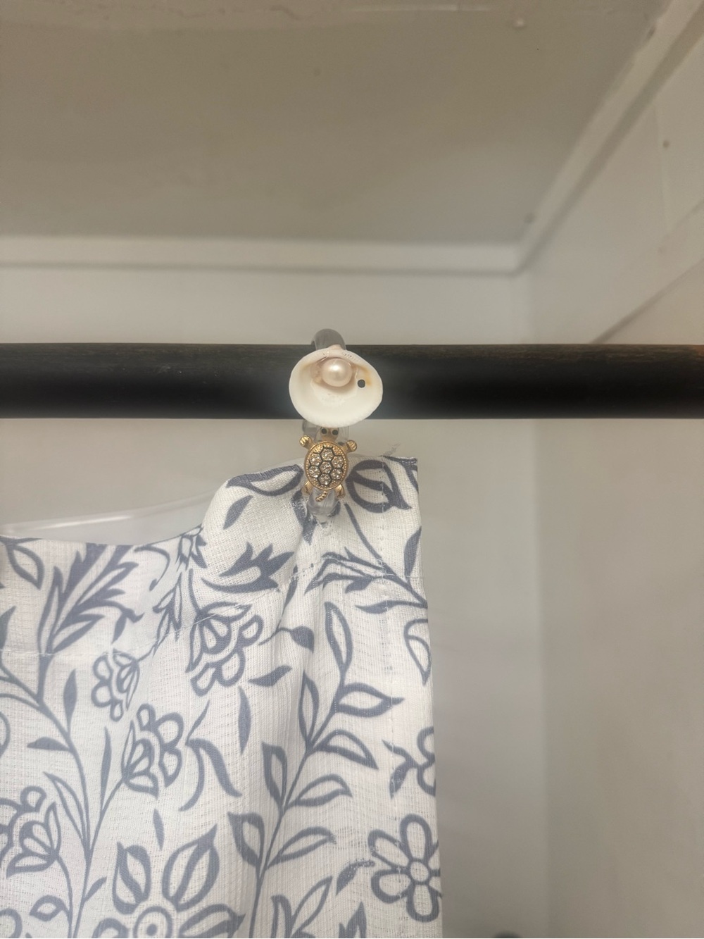 Maui shell shower curtain hooks